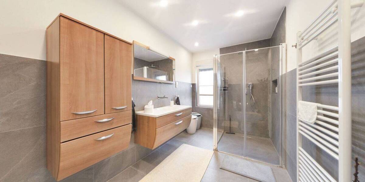 Bungalow Holzwickede - 4 Zimmer, 152 m&sup2;, 598.000&euro; | Angebot:26017878