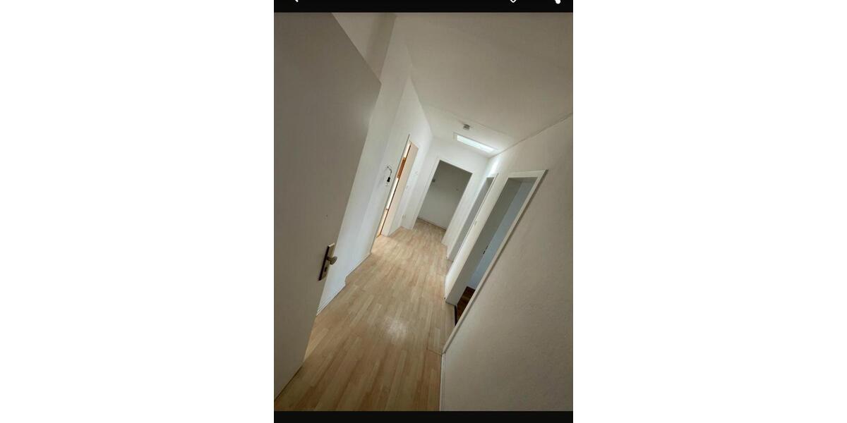 Dachgeschoßwohnung Iserlohn - 4 Zimmer, 90 m&sup2;, 800&euro; | Angebot:27619549