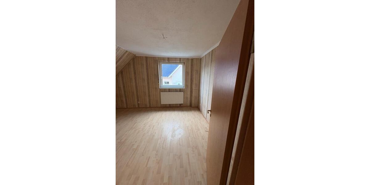 Einfamilienhaus Balve - 4 Zimmer, 120 m&sup2;, 259.000&euro; | Angebot:27073249
