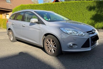 Ford Focus 66.000 km 5.990 &euro; Velbert 42551