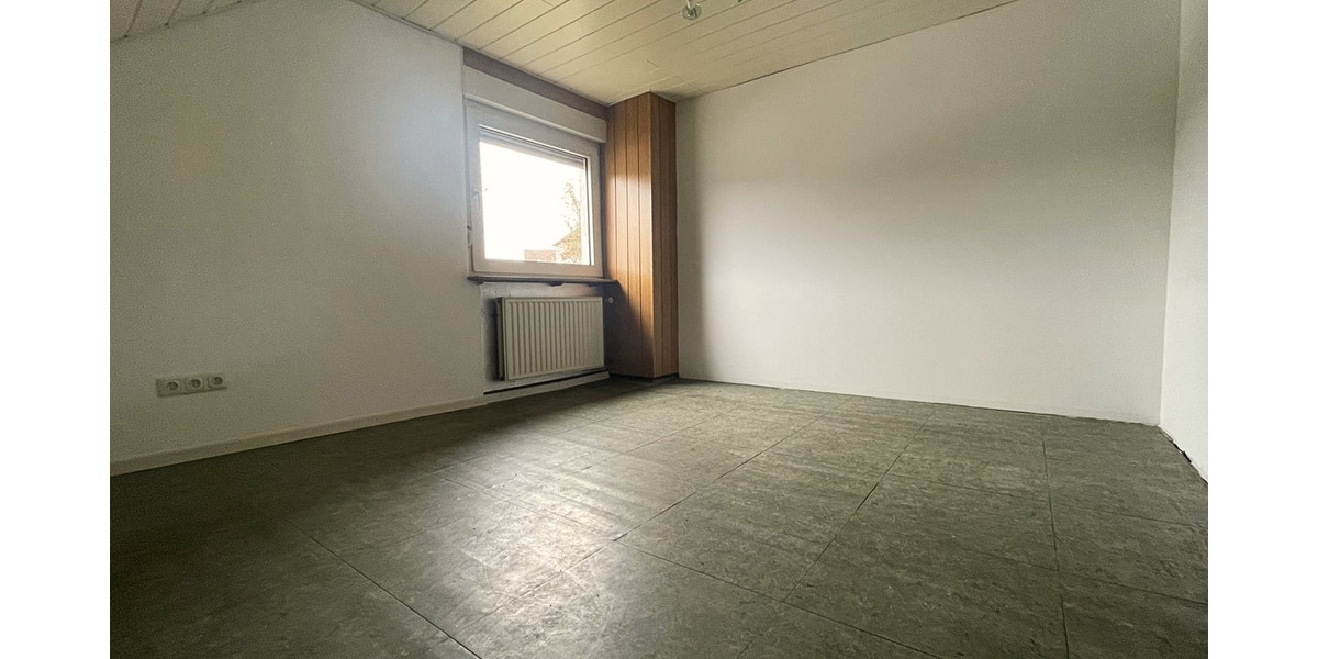 Mehrfamilienhaus, Wohnhaus Balve - 8 Zimmer, 229 m&sup2;, 319.000&euro; | Angebot:25703440