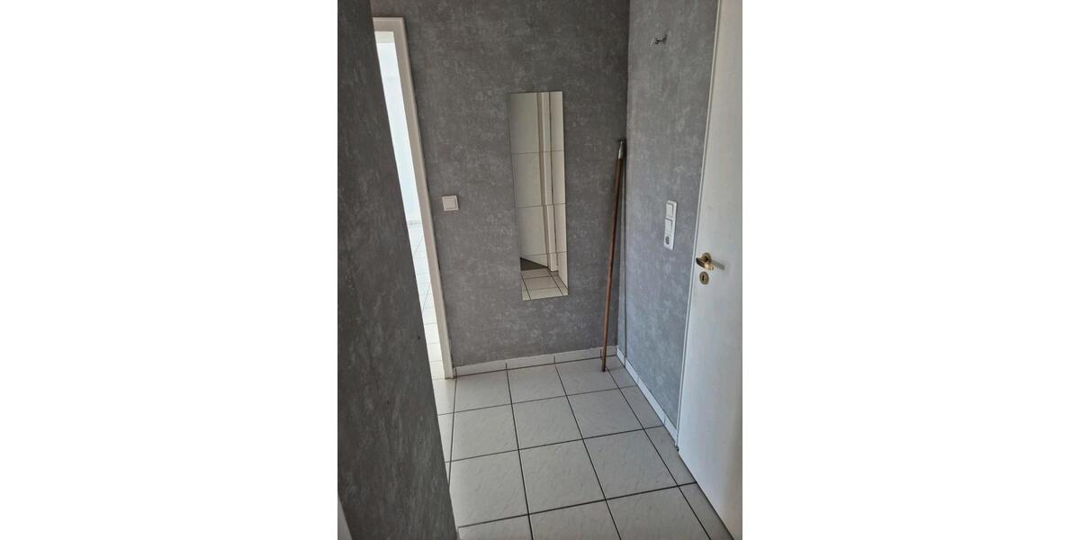 Dachgeschoßwohnung Wipperfürth - 2 Zimmer, 59 m&sup2;, 413&euro; | Angebot:26567444