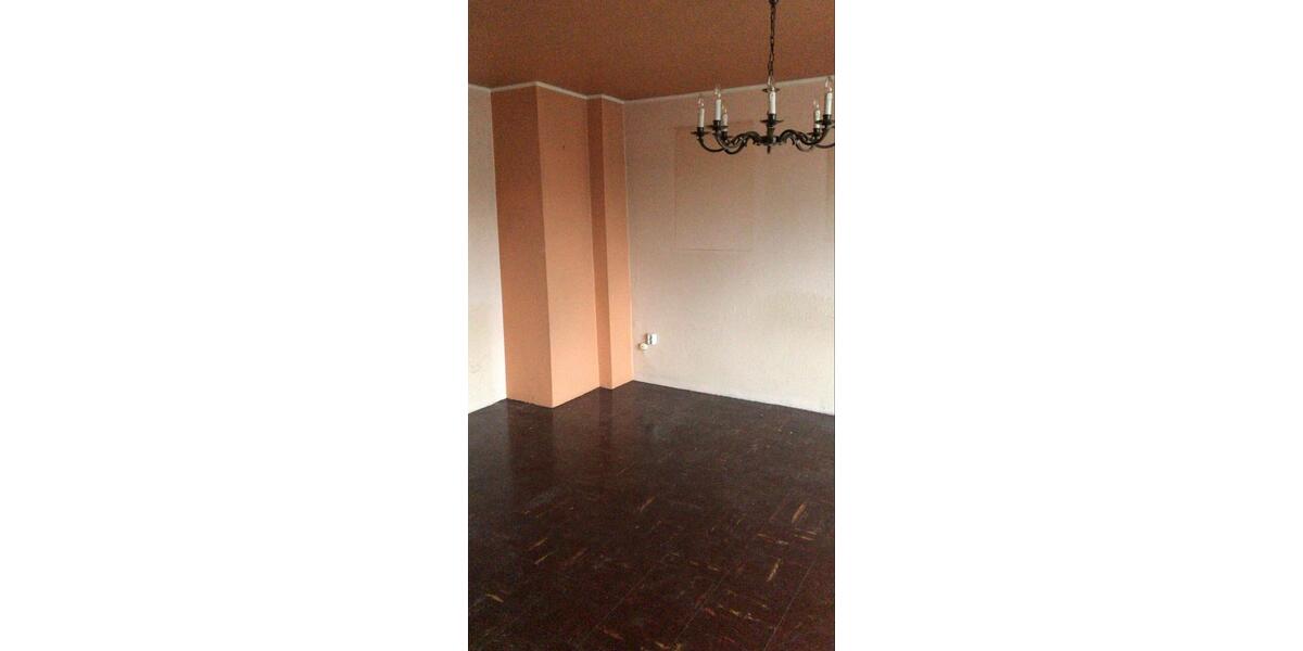 Etagenwohnung Wuppertal Gemarkung Barmen - 3 Zimmer, 77 m&sup2;, 490&euro; | Angebot:25964949