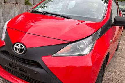 Toyota Aygo 109.687 km 5.500 &euro; Wuppertal 42287