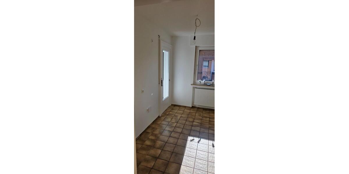 Etagenwohnung Schwerte - 3 Zimmer, 65 m&sup2;, 650&euro; | Angebot:27603862