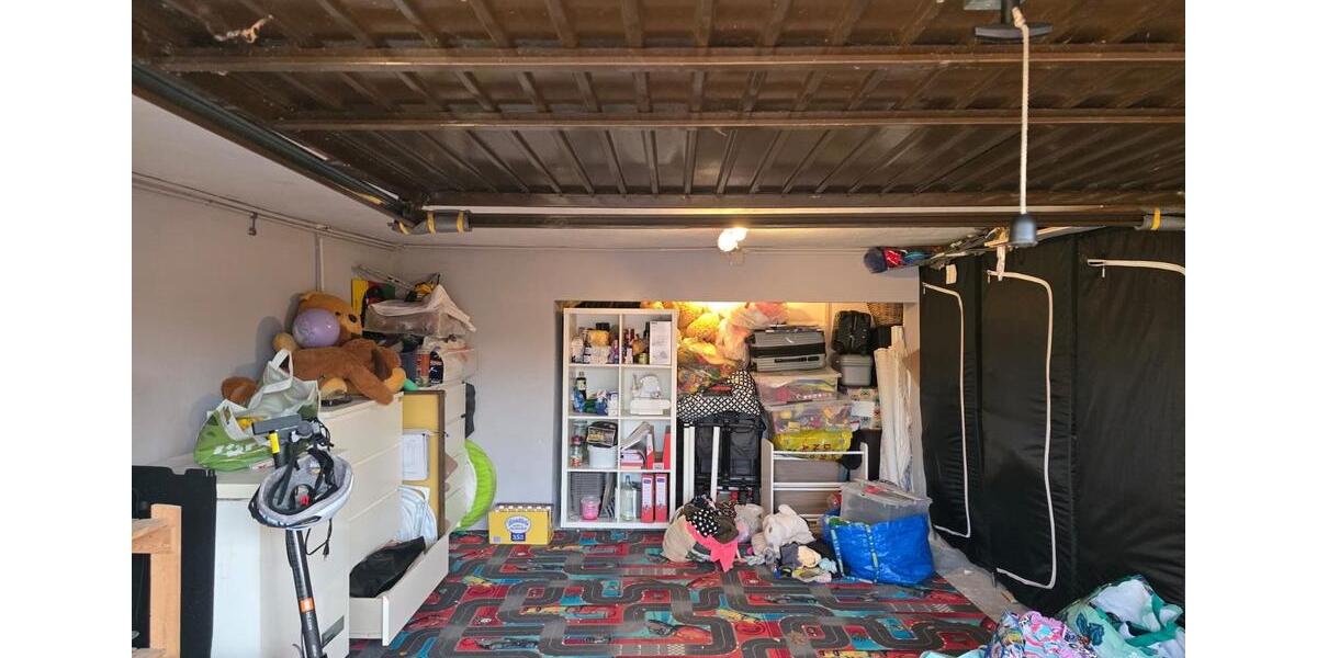 Hochparterre Wuppertal Unterbarmen - 4 Zimmer, 92 m&sup2;, 220.000&euro; | Angebot:24861487