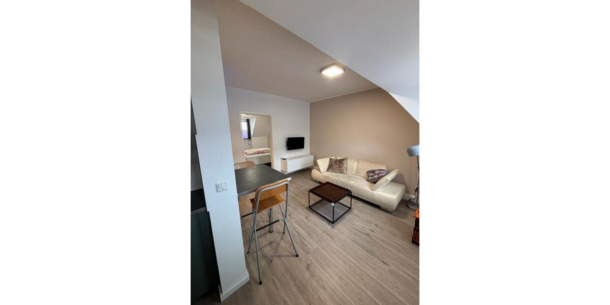 Etagenwohnung Wuppertal Lichtenplatz - 1.5 Zimmer, 43 m&sup2;, 550&euro; | Angebot:25322435