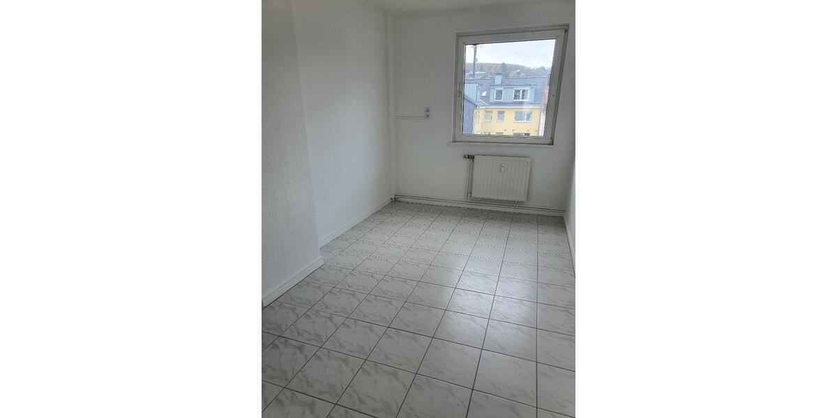 Etagenwohnung Wuppertal Elberfeld - 2 Zimmer, 70 m&sup2;, 350&euro; | Angebot:25988811