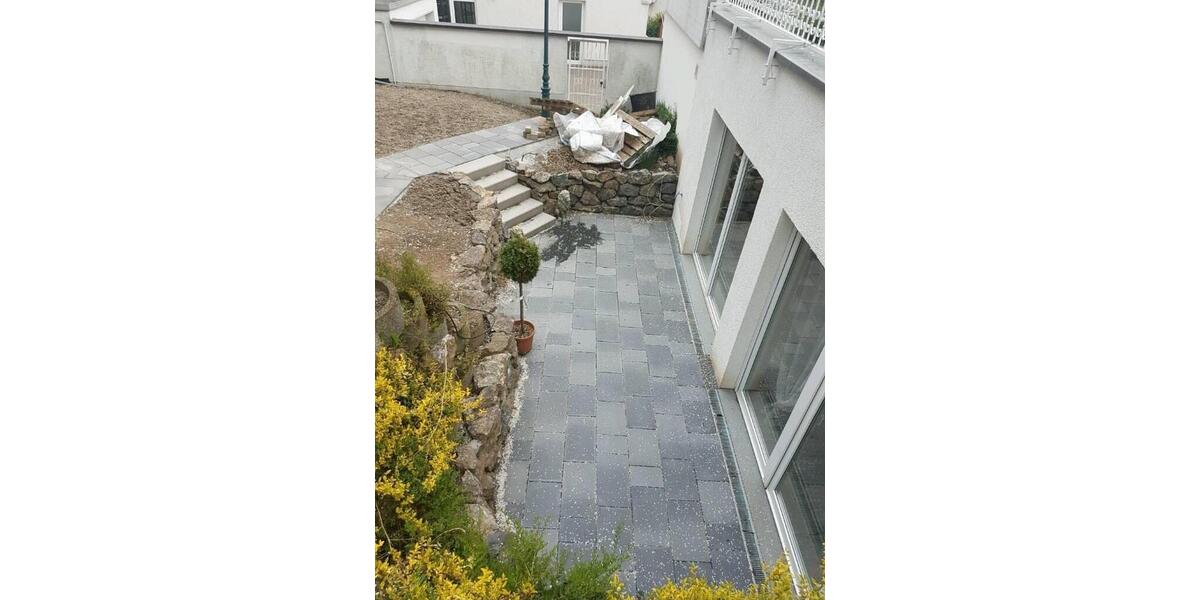 Erdgeschoßwohnung Schwelm - 3 Zimmer, 158 m&sup2;, 1.399&euro; | Angebot:26577492