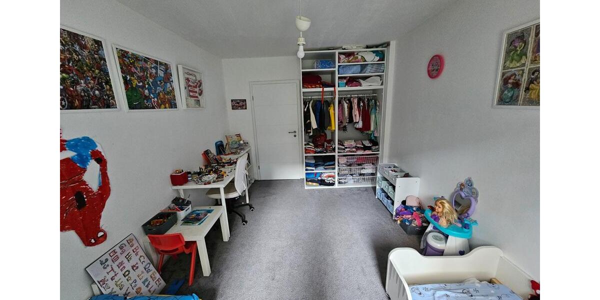 Hochparterre Wuppertal Unterbarmen - 4 Zimmer, 92 m&sup2;, 220.000&euro; | Angebot:24861487