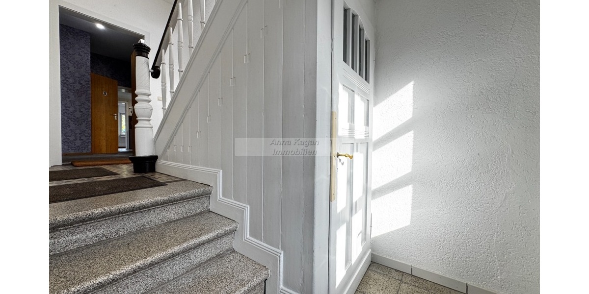 Altbau mit Charme, großzügigem Raumgefühl und vielseitigen Nutzungsmöglichkeiten in Do-Berghofen - Mehrfamilienhaus, Wohnhaus Dortmund Berghofen | Angebot:27710176