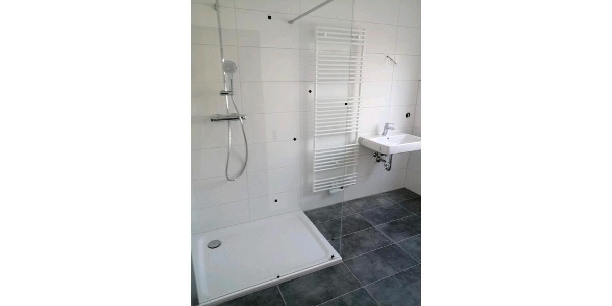 Etagenwohnung Fröndenberg (Ruhr) - 3 Zimmer, 84 m&sup2;, 650&euro; | Angebot:25635898