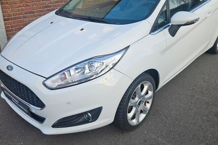 Ford Fiesta 132.136 km 5.999 &euro; Gevelsberg 58285