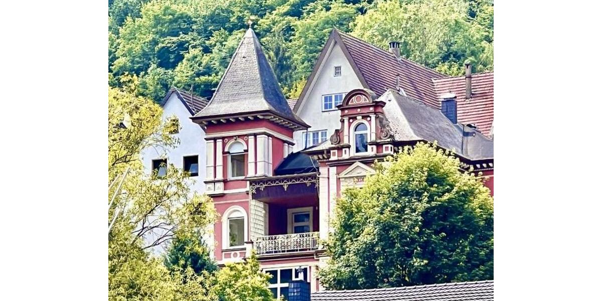 Villa Altena - 11 Zimmer, 424 m&sup2;, 398.000&euro; | Angebot:26414902