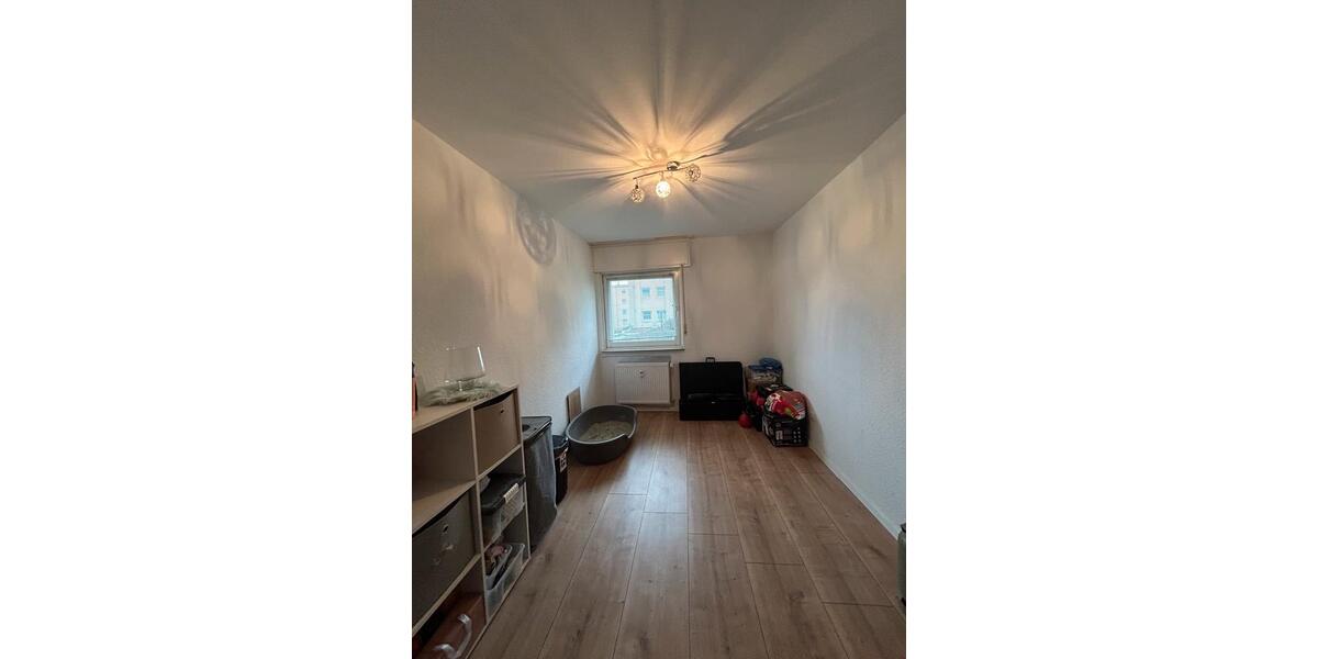 Erdgeschoßwohnung Lüdenscheid - 3 Zimmer, 74 m&sup2;, 148.000&euro; | Angebot:25273351