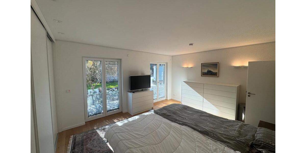 Bungalow Dortmund Hörde - 4 Zimmer, 200 m&sup2;, 3.750&euro; | Angebot:25223993