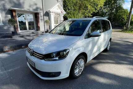 VW Touran 131.000 km 9.000 &euro; Dortmund, Stadt 44359