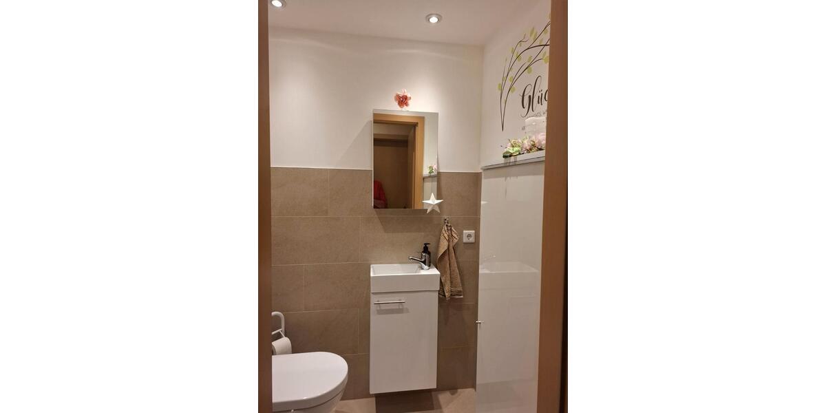 Terrassenwohnung Remscheid Lüttringhausen - 3 Zimmer, 89 m&sup2;, 270.000&euro; | Angebot:27525107