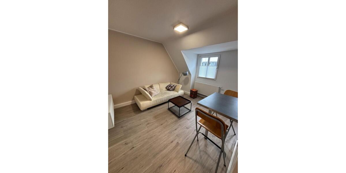 Etagenwohnung Wuppertal Lichtenplatz - 1.5 Zimmer, 43 m&sup2;, 550&euro; | Angebot:26020393