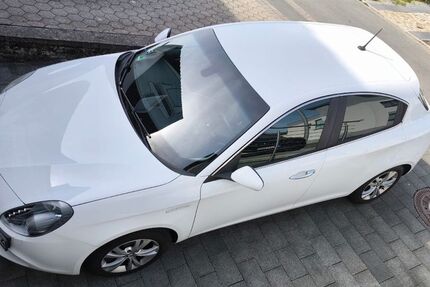 Alfa Romeo Giulietta 84.300 km 12.500 &euro; Ennepetal 58256