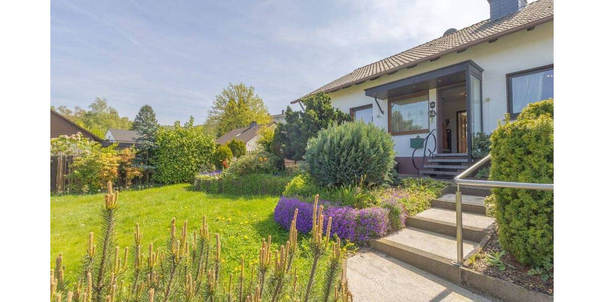Einfamilienhaus Menden Mitte - 5 Zimmer, 122 m&sup2;, 215.000&euro; | Angebot:26486387