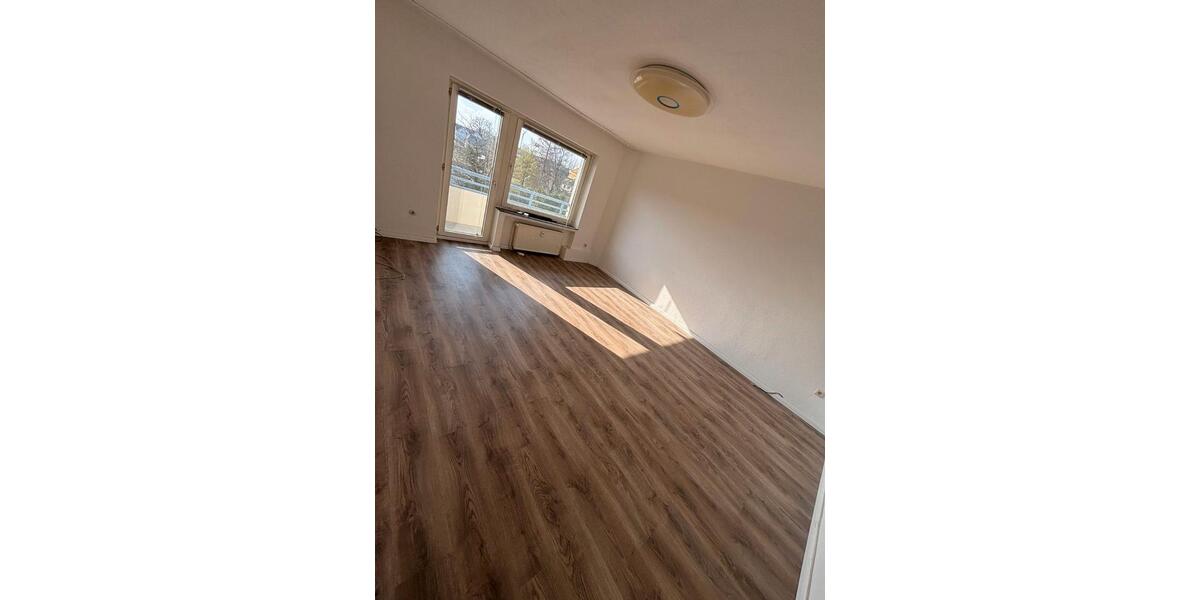 Etagenwohnung Iserlohn Gerlingsen - 1 Zimmer, 65 m&sup2;, 120.000&euro; | Angebot:25876668