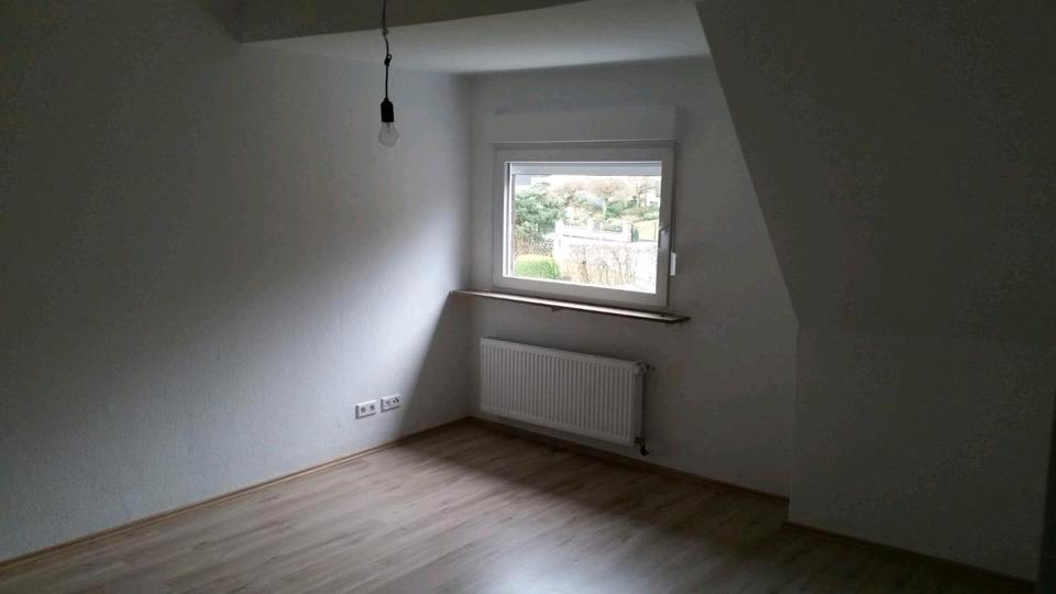 Etagenwohnung Iserlohn - 2 Zimmer, 63 m&sup2;, 630&euro; | Angebot:27621908