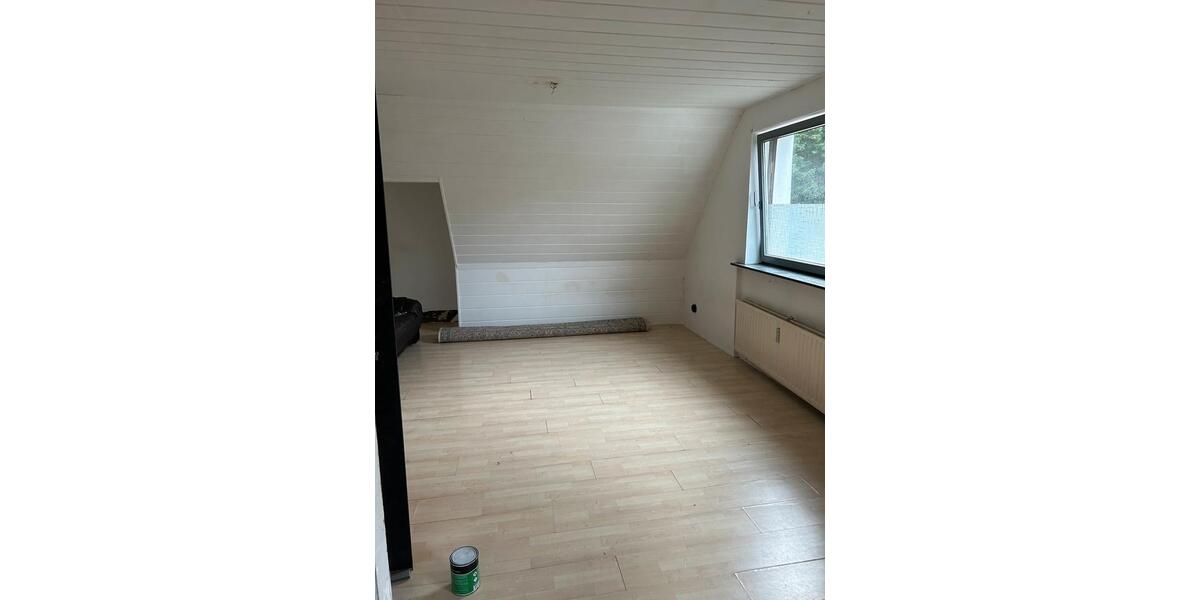 Dachgeschoßwohnung Hemer - 1 Zimmer, 32 m&sup2;, 450&euro; | Angebot:26237044