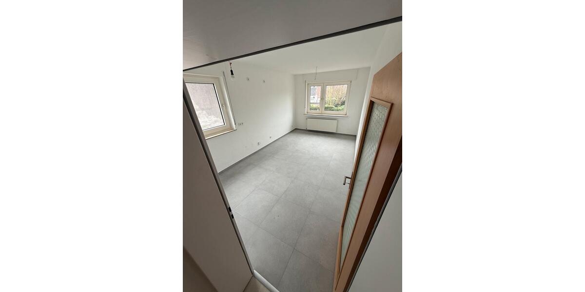 Etagenwohnung Lünen - 3.5 Zimmer, 79 m&sup2;, 950&euro; | Angebot:25962558