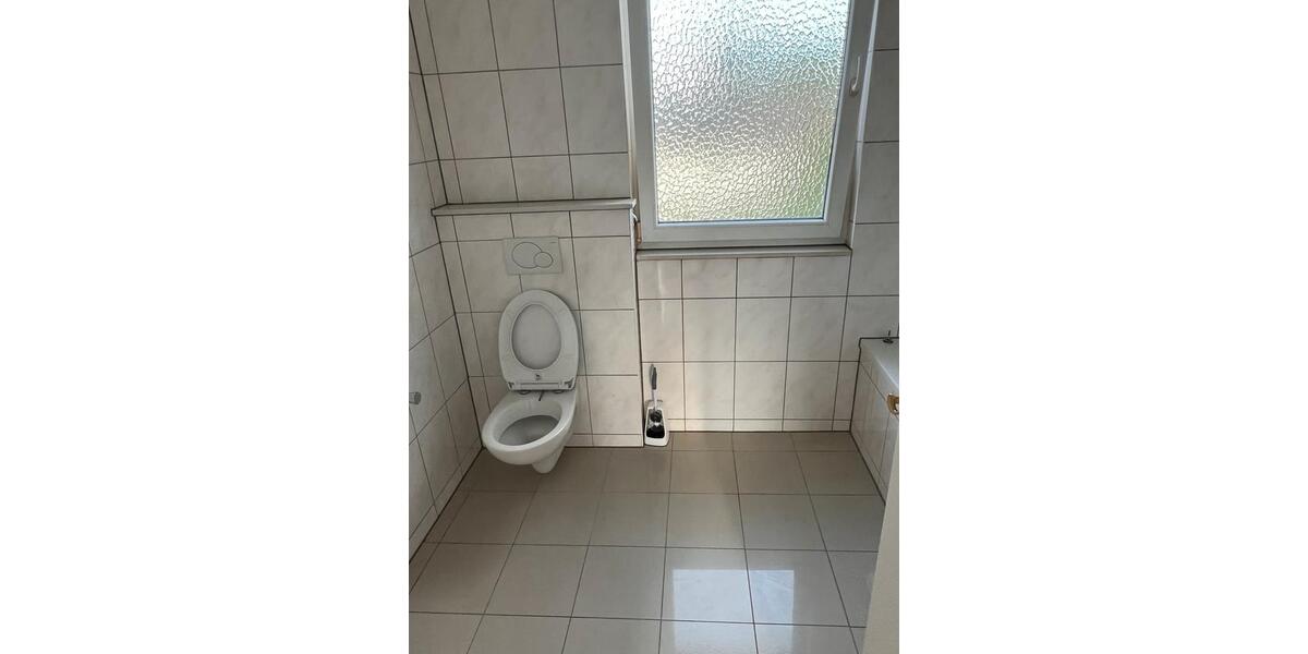 Dachgeschoßwohnung Herne Sodingen - 2.5 Zimmer, 45 m&sup2;, 400&euro; | Angebot:25926348