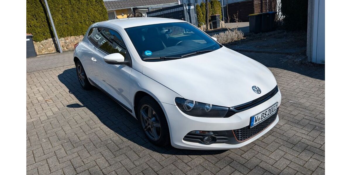 VW Scirocco 115.000 km 7.199 &euro; Wuppertal 42279