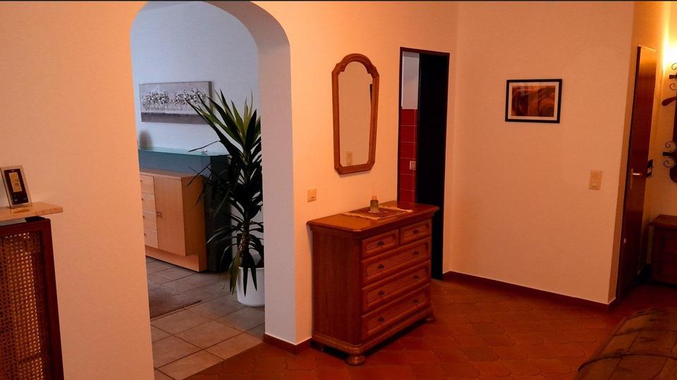 Erdgeschoßwohnung Dortmund Hörde - 4 Zimmer, 100 m&sup2;, 1.540&euro; | Angebot:25965152