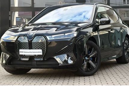 BMW iX 30.511 km 47.690 &euro; Wuppertal 42117