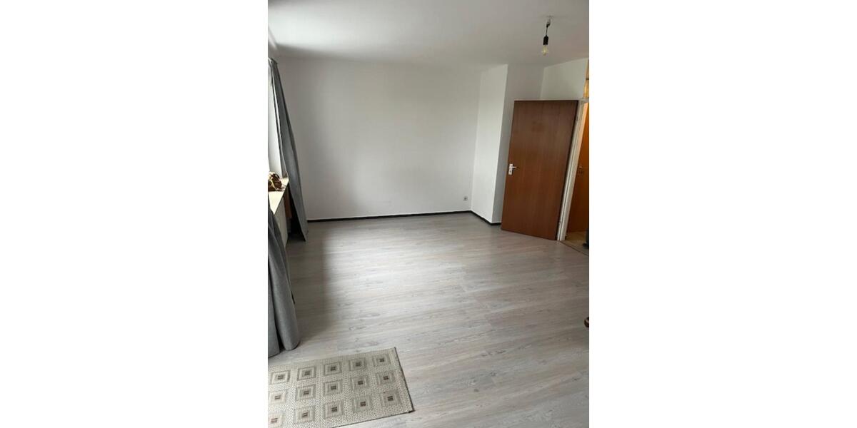 Etagenwohnung Bochum Altenbochum - 1 Zimmer, 31 m&sup2;, 330&euro; | Angebot:25867914