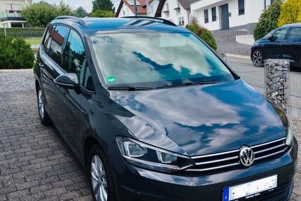 VW Touran 85.000 km 16.500 &euro; Balve 58802