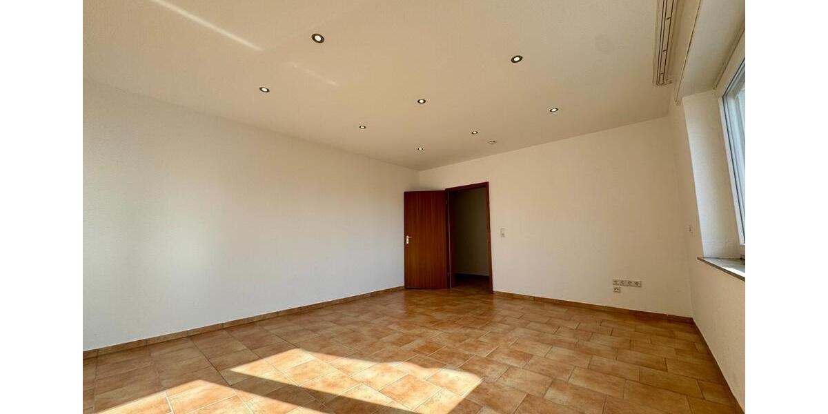 Dachgeschoßwohnung Dortmund Hombruch - 2 Zimmer, 73 m&sup2;, 660&euro; | Angebot:25721896