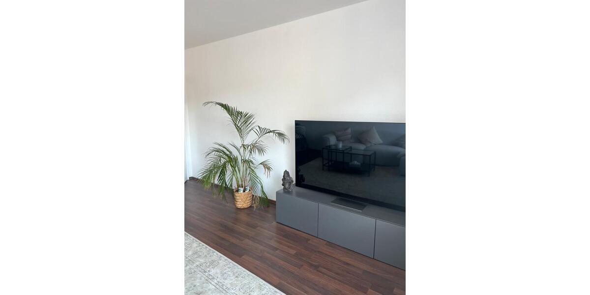 Etagenwohnung Bochum - 2 Zimmer, 61 m&sup2;, 780&euro; | Angebot:25840844