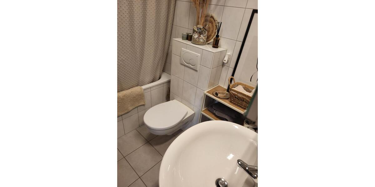 Dachgeschoßwohnung Dortmund Hörde - 3 Zimmer, 80 m&sup2;, 800&euro; | Angebot:25635929
