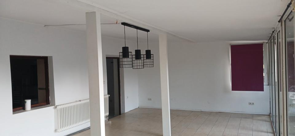 Einfamilienhaus Kamen - 8.5 Zimmer, 285 m&sup2;, 2.500&euro; | Angebot:27615885