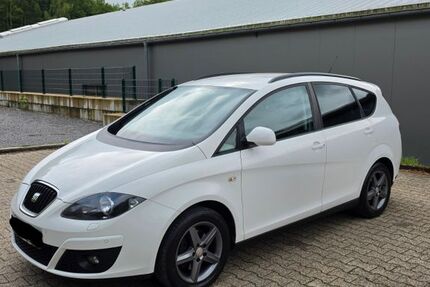 Seat Altea 119.950 km 6.699 &euro; Wuppertal 42113