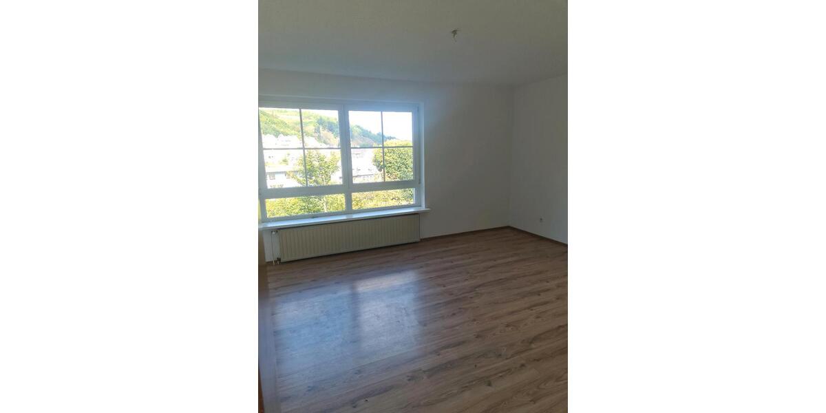 Etagenwohnung Altena - 3 Zimmer, 56 m&sup2;, 480&euro; | Angebot:24839142