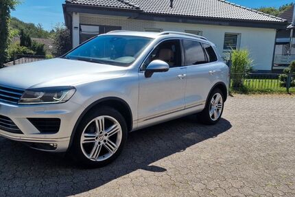 VW Touareg 152.000 km 21.249 &euro; Hückeswagen 42499