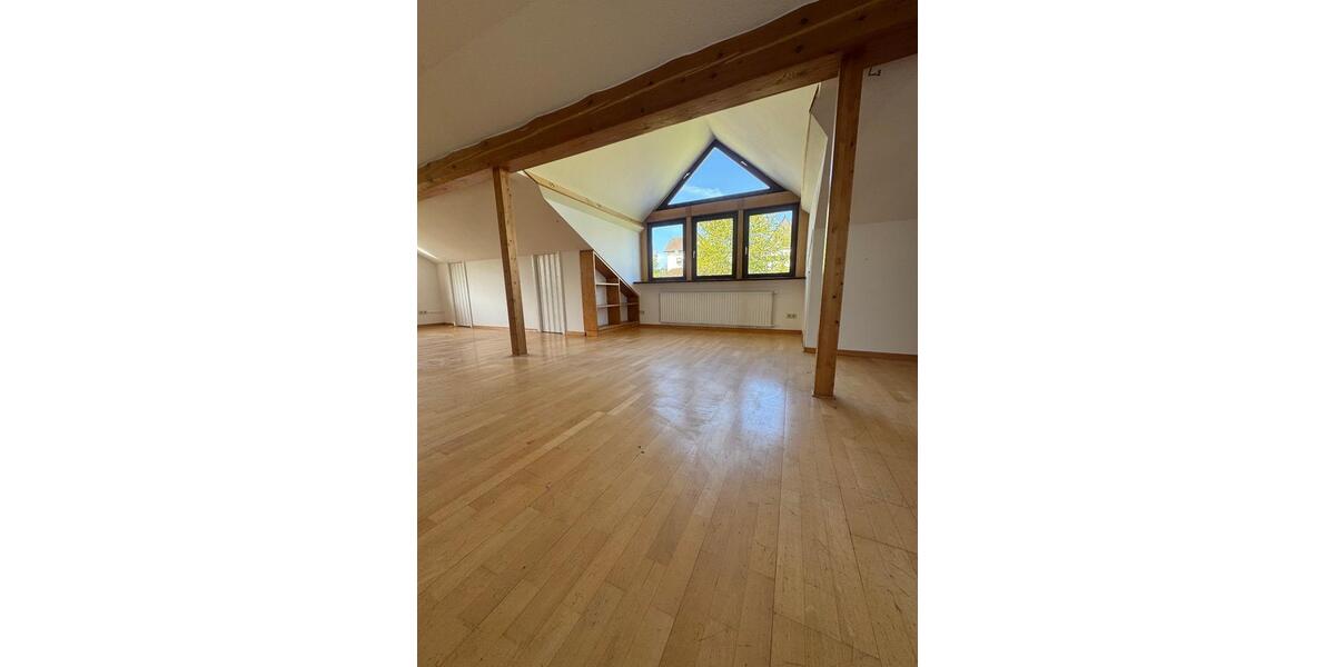 Etagenwohnung Menden (Sauerland) Berkenhofskamp - 6 Zimmer, 167 m&sup2;, 240.000&euro; | Angebot:26610251