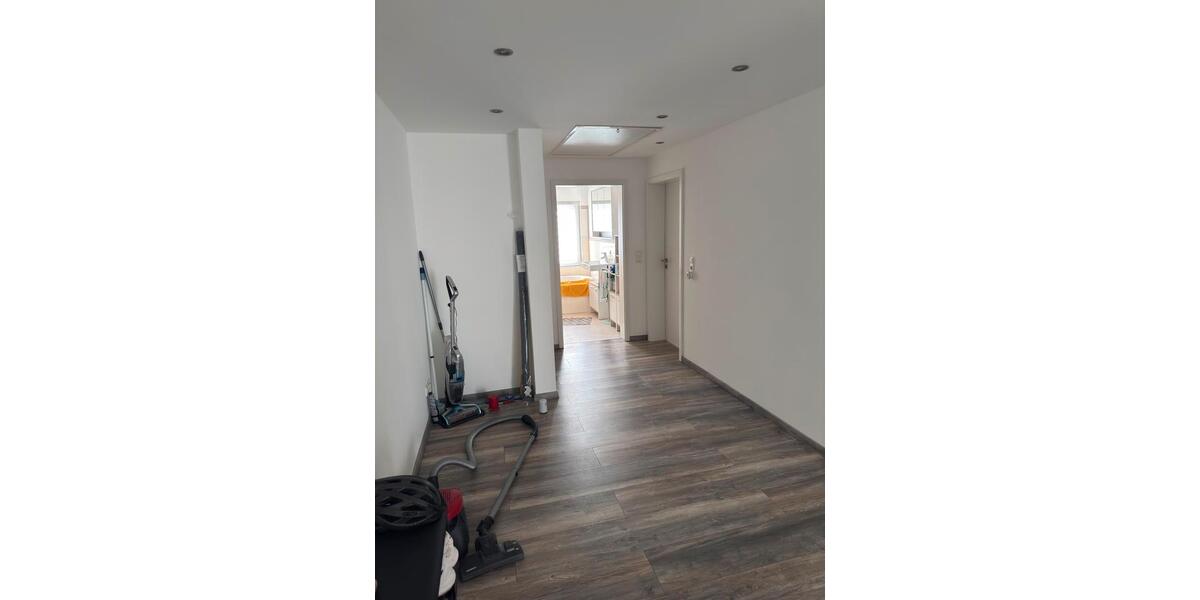 Dachgeschoßwohnung Menden (Sauerland) Bösperde - 3 Zimmer, 100 m&sup2;, 750&euro; | Angebot:27629192