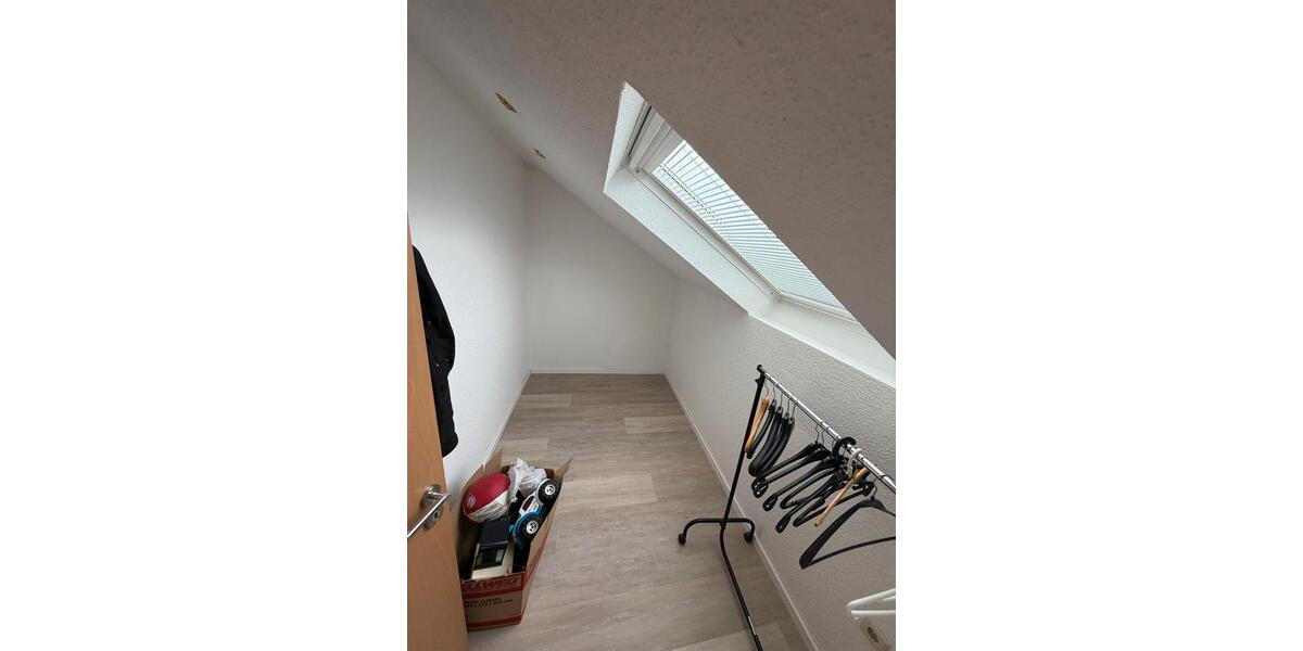 Reihenhaus Iserlohn Sümmern - 5 Zimmer, 133 m&sup2;, 280.000&euro; | Angebot:26061110