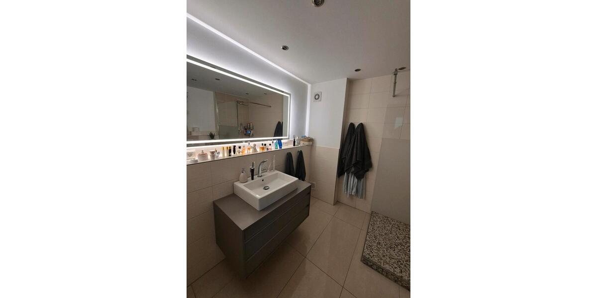 Etagenwohnung Wuppertal Gemarkung Langerfeld - 4 Zimmer, 135 m&sup2;, 259.000&euro; | Angebot:26638228