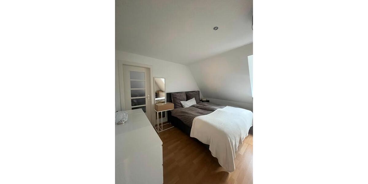 Dachgeschoßwohnung Hagen Hagen-Mitte - 2.5 Zimmer, 67 m&sup2;, 503&euro; | Angebot:26552494