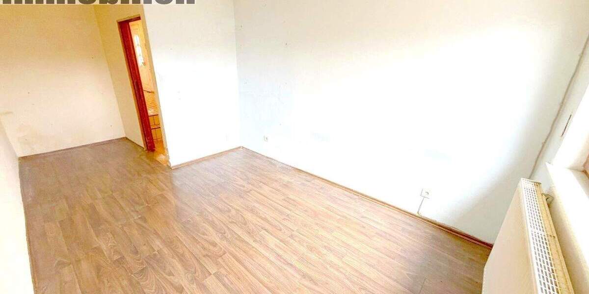 Doppelhaushälfte Holzwickede - 7 Zimmer, 173 m&sup2;, 339.000&euro; | Angebot:25800825