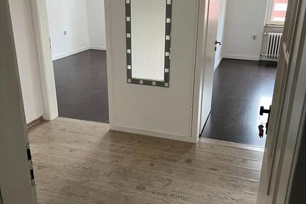 Wohnung Lüdenscheid Staberg - 2 Zimmer, 60 m&sup2;, 400&euro; | Angebot:27611966