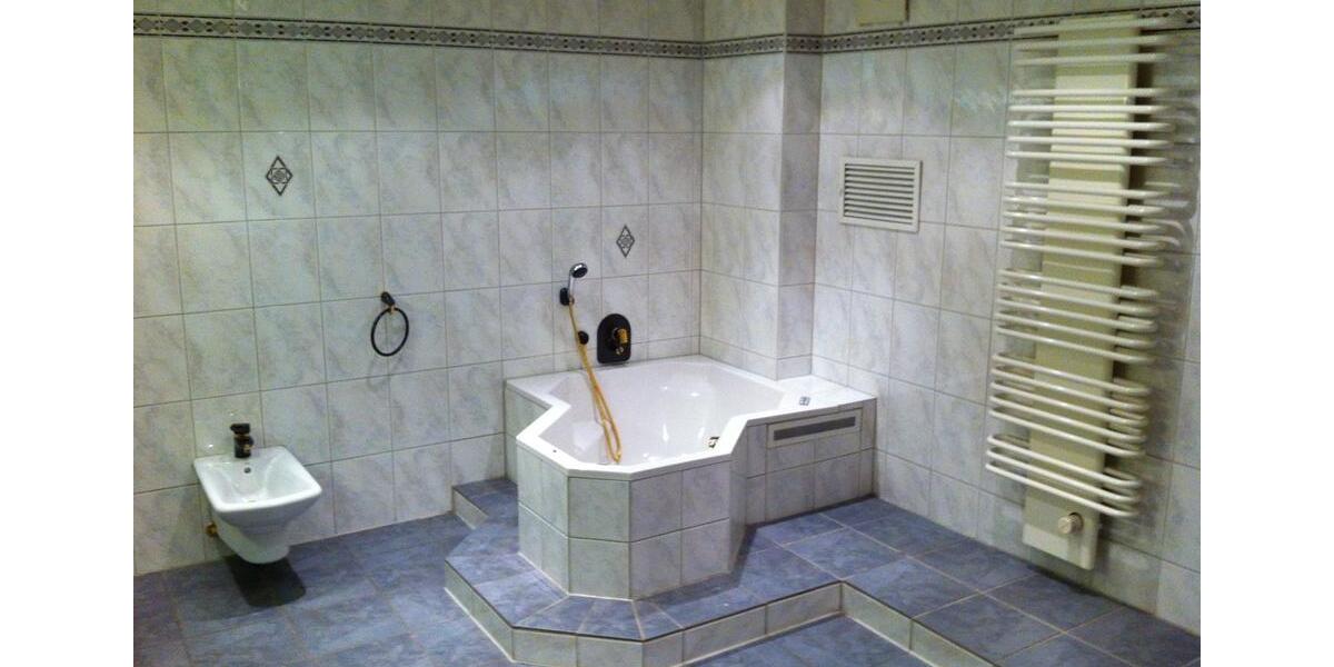 Maisonettenwohnung Waltrop - 7 Zimmer, 230 m&sup2;, 339.000&euro; | Angebot:25883324